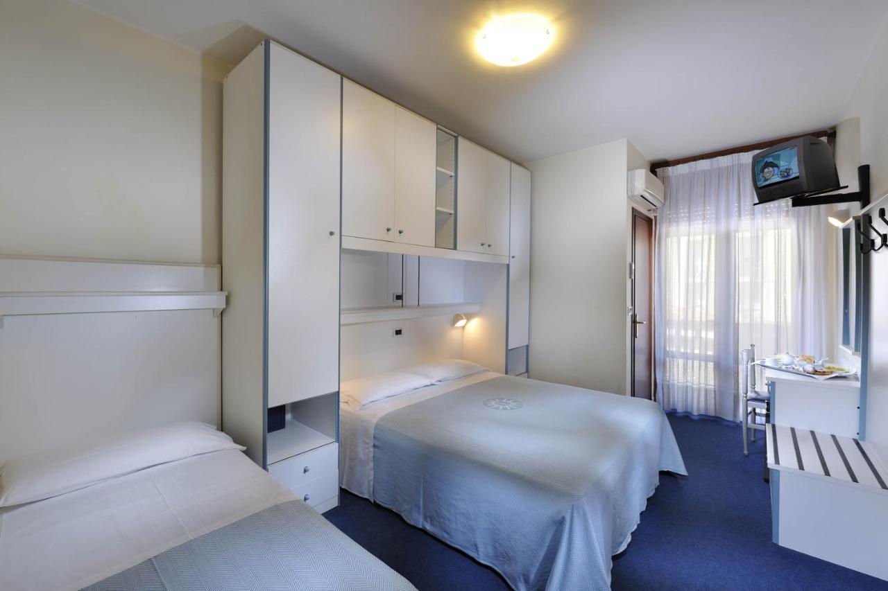 Hotel Danieli Bibione Habitación foto