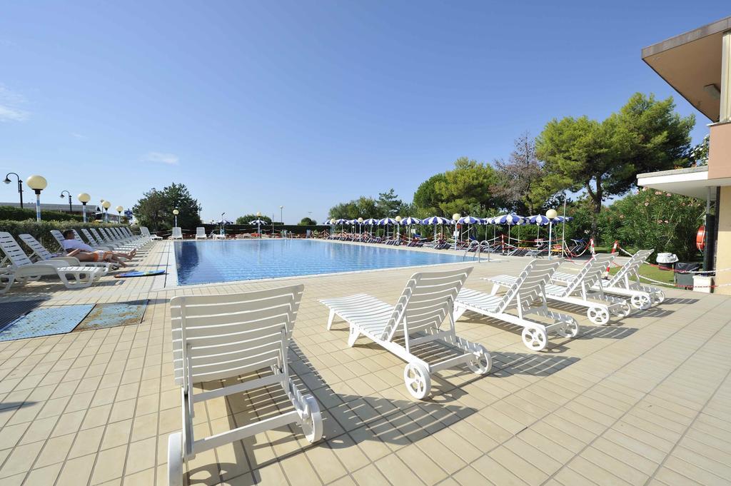 Hotel Danieli Bibione Exterior foto